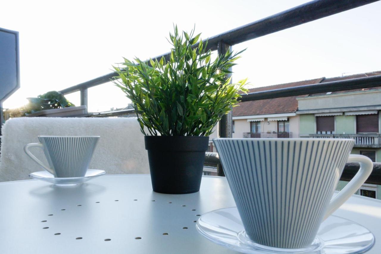 Top Apartment In The Center Balcony+Wi-Fi+Panorama Milano Exteriör bild